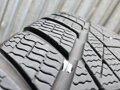 Zimné pneumatiky Pirelli Sottozero - 235/45 r18 98V /4ks - Málo jazdené!
