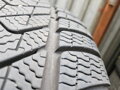 Zimné pneumatiky Pirelli Sottozero - 235/45 r18 98V /4ks - Málo jazdené!